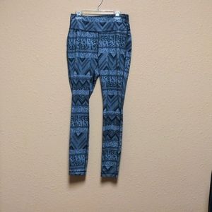 Danskin size xs 0/2 athletic leggings black grey gray gym